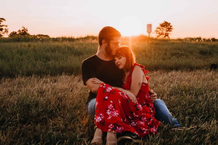 questions to ask your girlfriend - featured